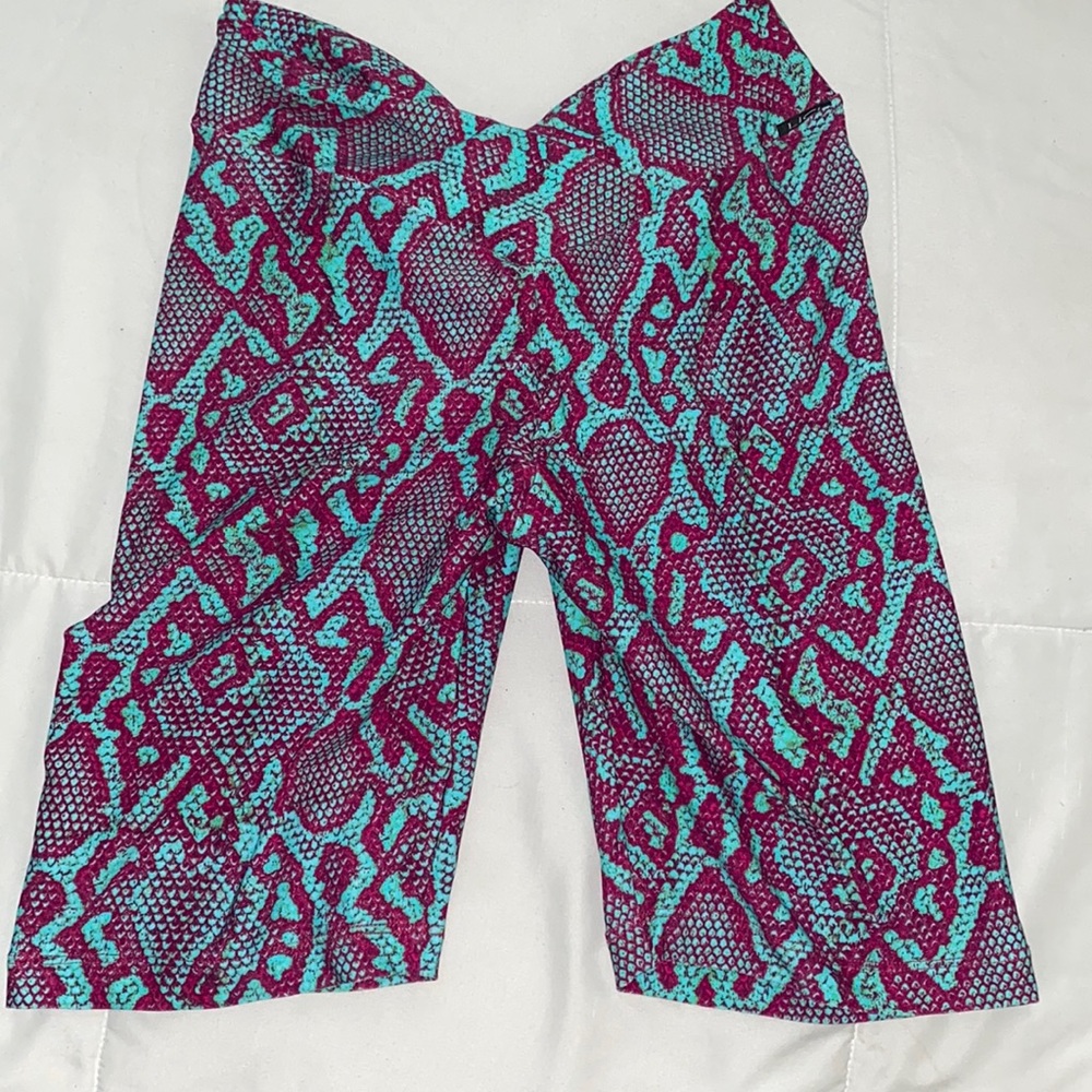 Lici fit shorts